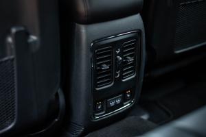 Jeep Grand Cherokee Limited 2017 года  (JP)